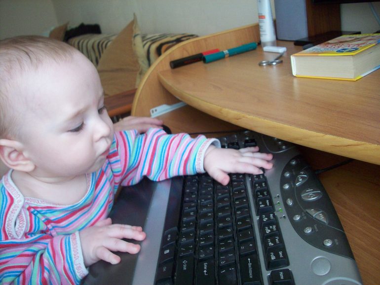 8 месяцев Данюшке!