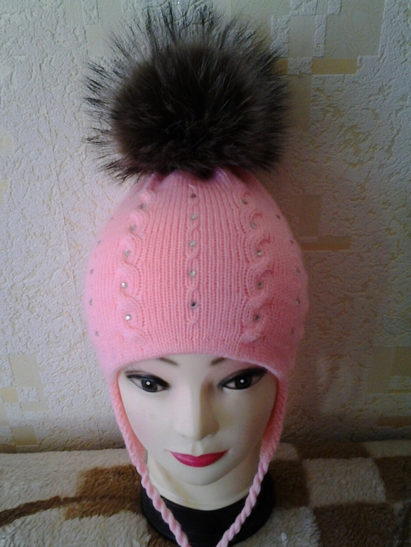 Шапок много не бывает.......