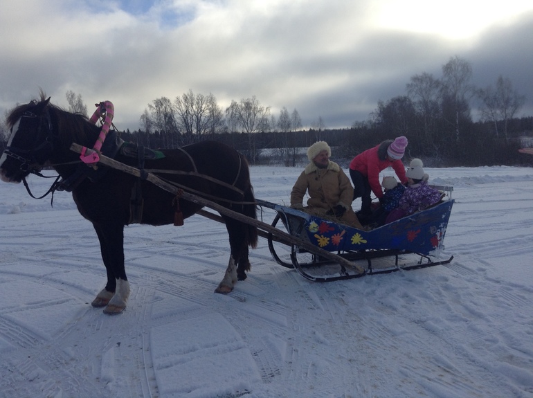 Недаром помнит вся Россия про день Бородина!