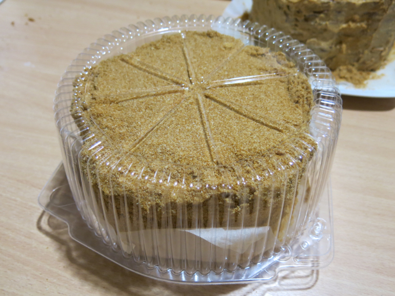 Медовые торты с натуральным медом на заказ к 8 марта и не только