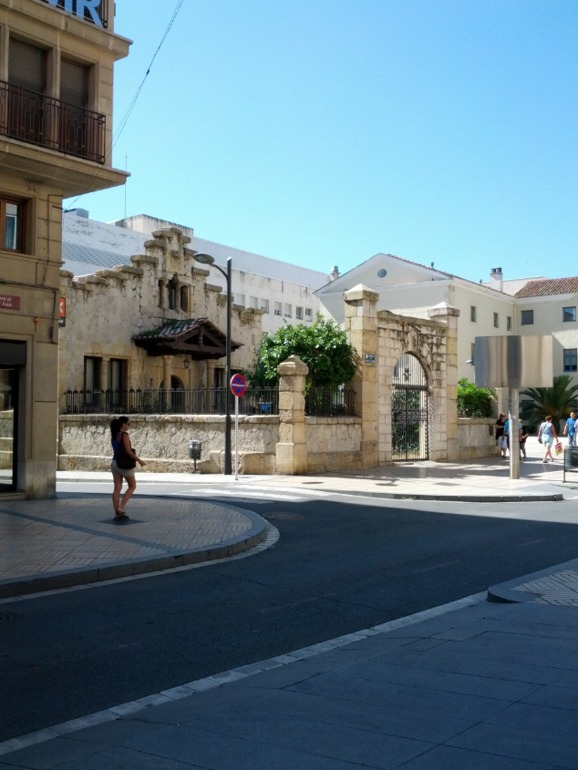 Салоу, Таррагона, Реус