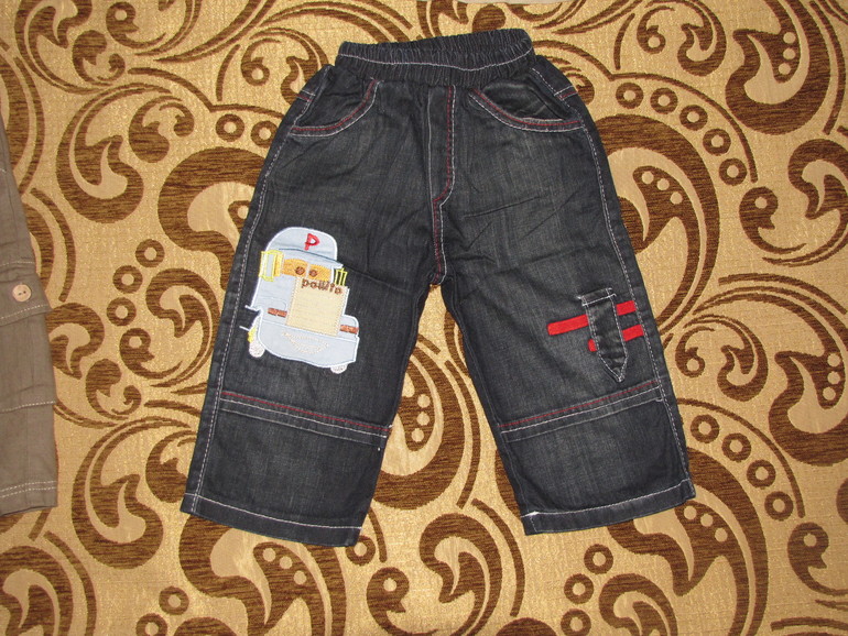 Джинсы на годик б/у - 300 рублей