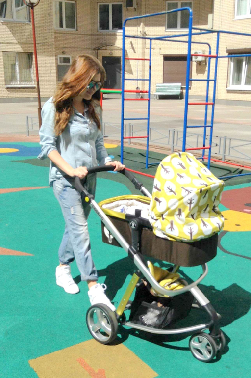 Наша первая прогулочка.