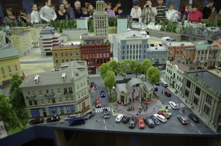 Понедельник-день прекрасный)))