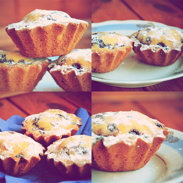 Кексы с черникой.