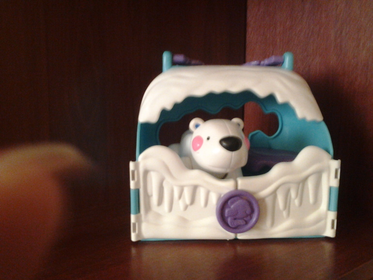 хотим продать наши игрухи