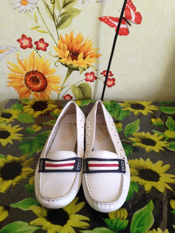 Обувь 37,38,39 р-ра новая и в отличном состоянии