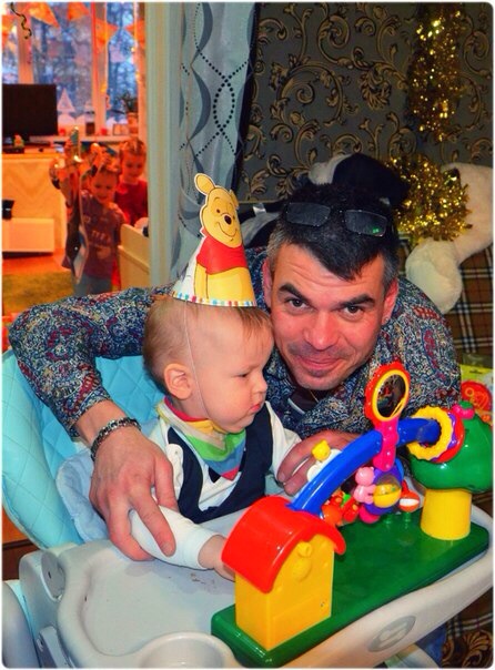 Нам годик с Винни)