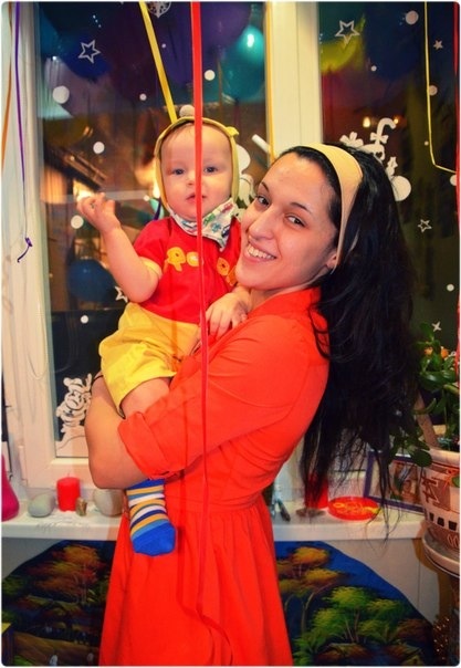 Нам годик с Винни)