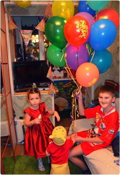 Нам годик с Винни)