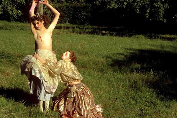 Самые странные фотографии из мира моды.