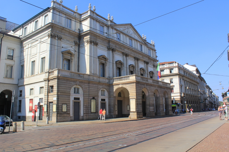 Летний европейский трип 2013 с годовасиком. Часть 8. Милан и как мы не попали в Цюрих