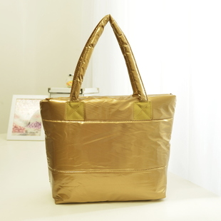 Зимние сумки со скидками от 1900 тенге