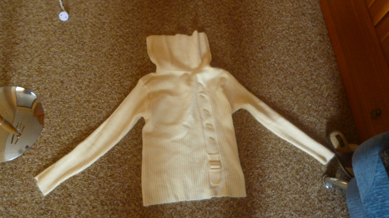 Отдам даром женскую одежду, Пушкино