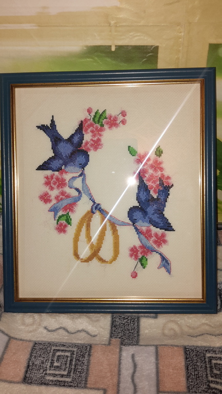 оформила теперь красуются на стене