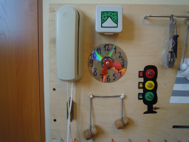 Развивающий пульт.