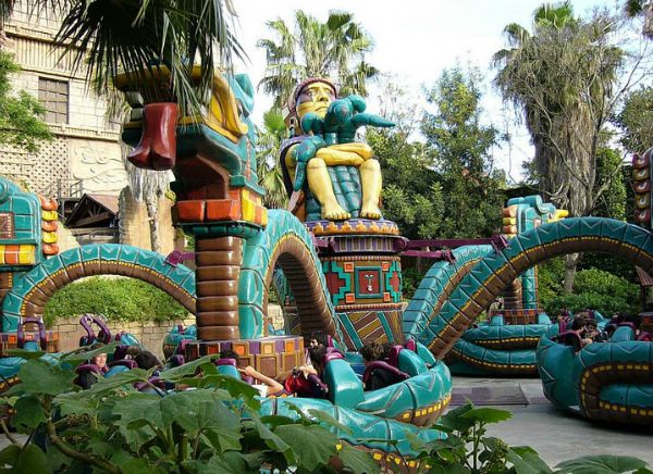 Парк "Порт Авентура"