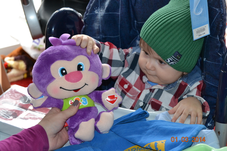 Та-дааааам! Наше годовасие!