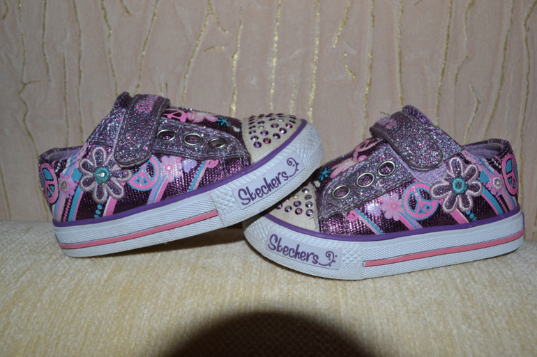 Суперская обувь для девочки р.21-22.D&G,Skechers,Minimen.