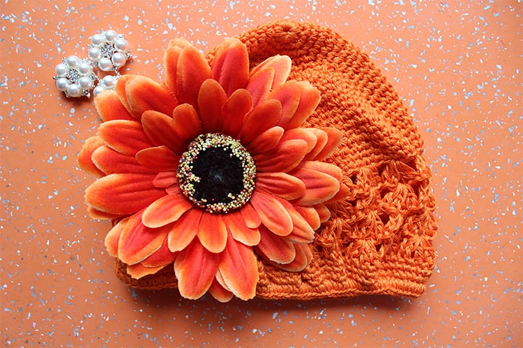 НОВИНКИ!Шапочки,повязки,аксессуары с цветами и стразами swarowski ручной работы.ВСЁ В НАЛИЧИИ! ПОЧТА!