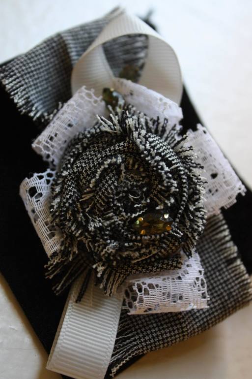 Новая брошечка