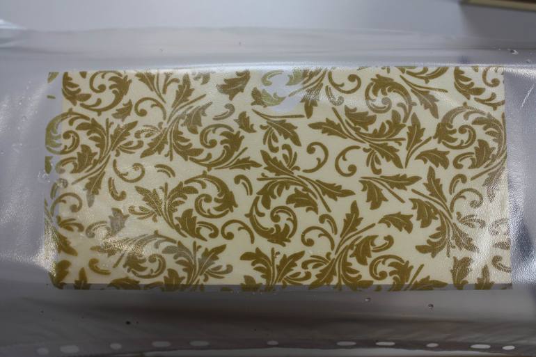 Приступила к заказу на мини-комодик. Серия 7