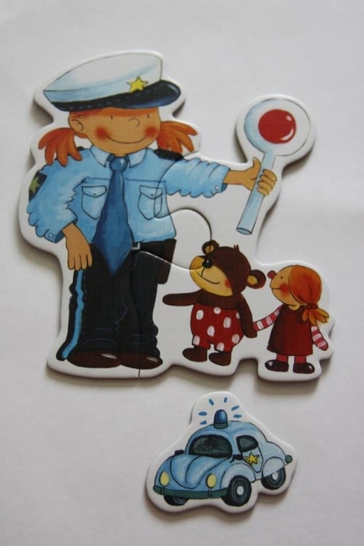 Знакомимся с Профессиями в 2.2 года