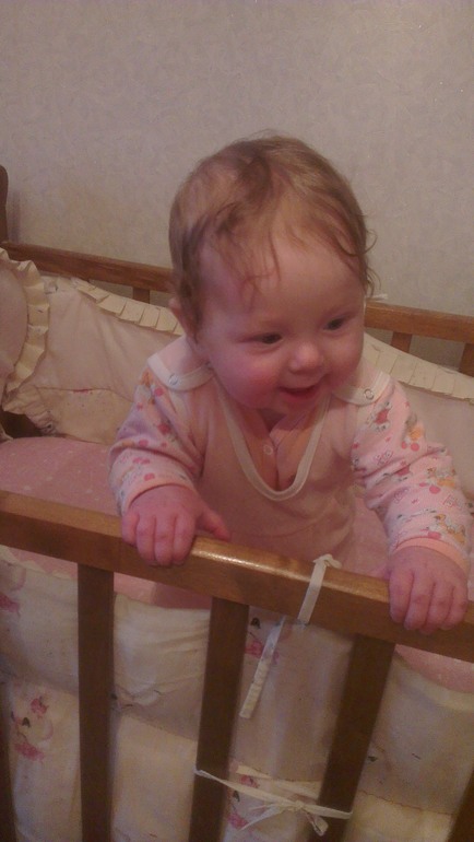 6 мес 18 дней  встала