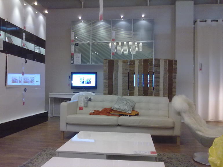 Интерьеры с экспозиций.