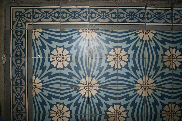 Санкт-Петербург и его парадные.