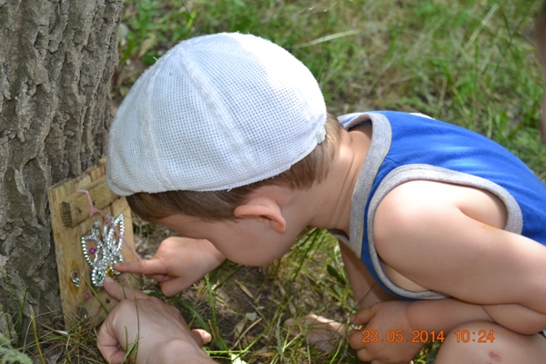 Игры на улице. Домик для фей