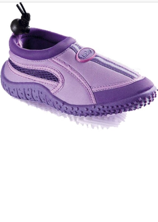 Куплю или приму в дар б/у для девочки коралловые тапочки (аквашузы)р 23 ( 14-14,5 см по стельке)