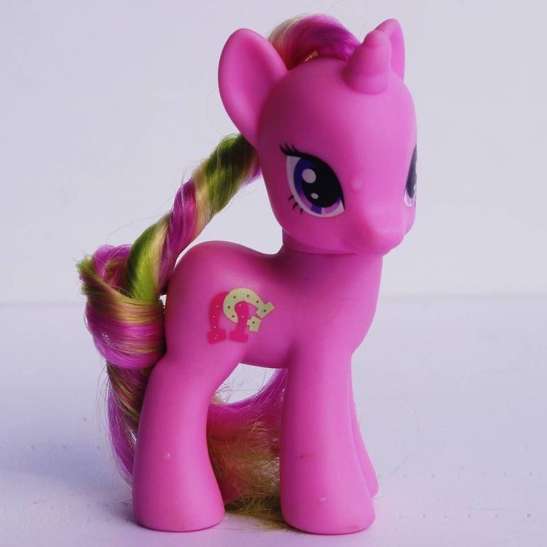Фигурки пони из мультфильма-сериала MY LITTLE PONY