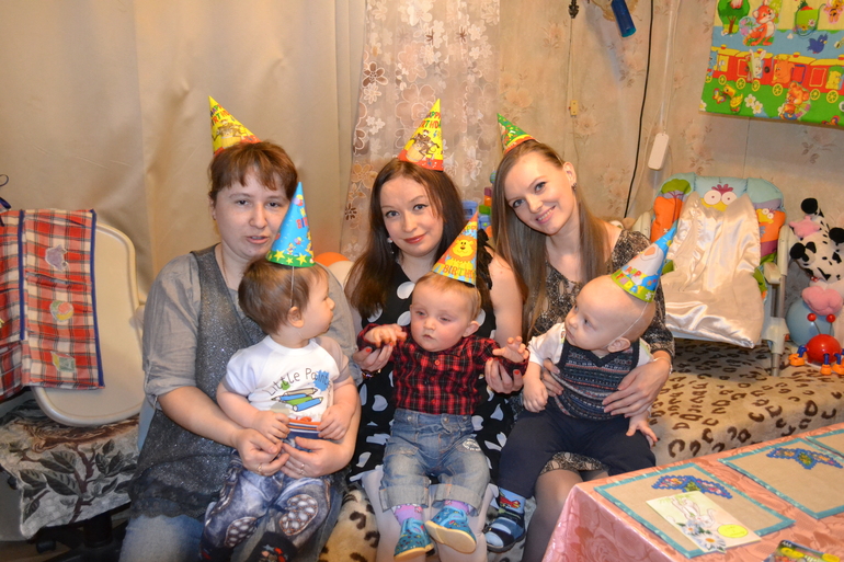 Первый день рождения Аристарха Романовича:))