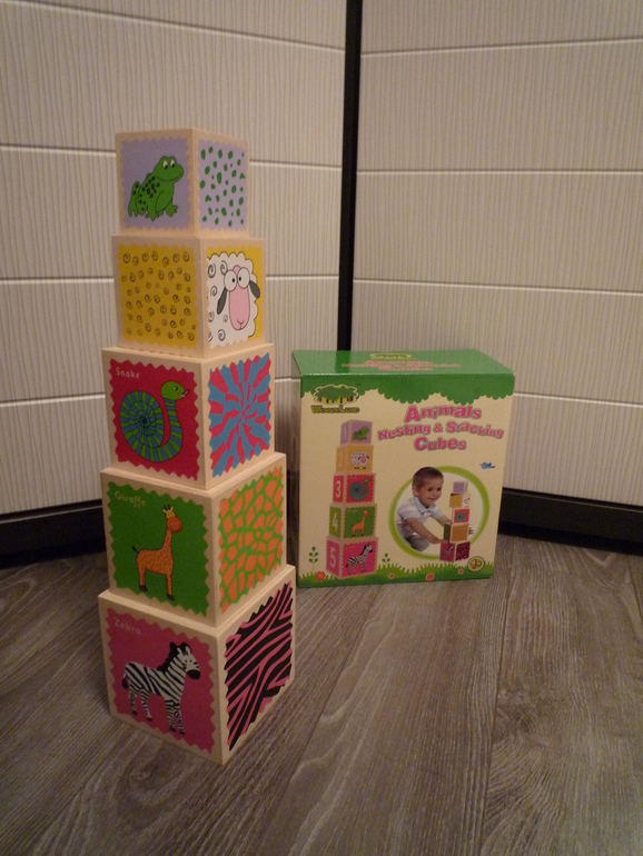 Наши игрушки от года и восьми весяцев и до....