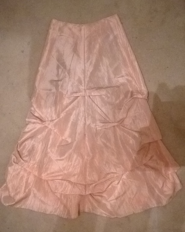 отдам женскую одежду 52-54 и 46-48