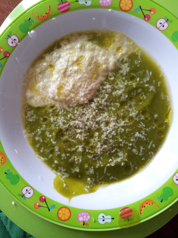 шпинат и кролик:)