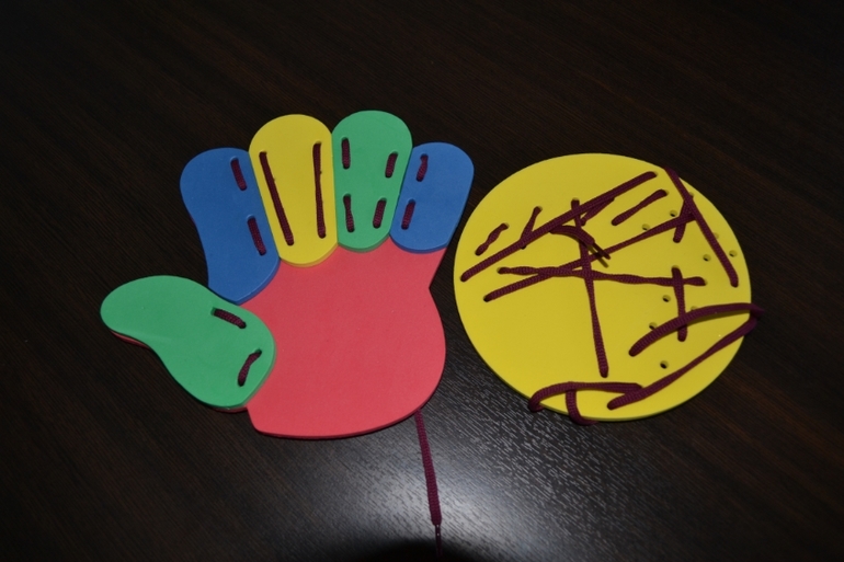 развивающие игрушки фирмы Бомик