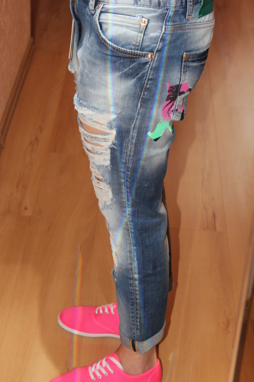 4f1eed12d78b6bc35eee3fe716523957.jpg