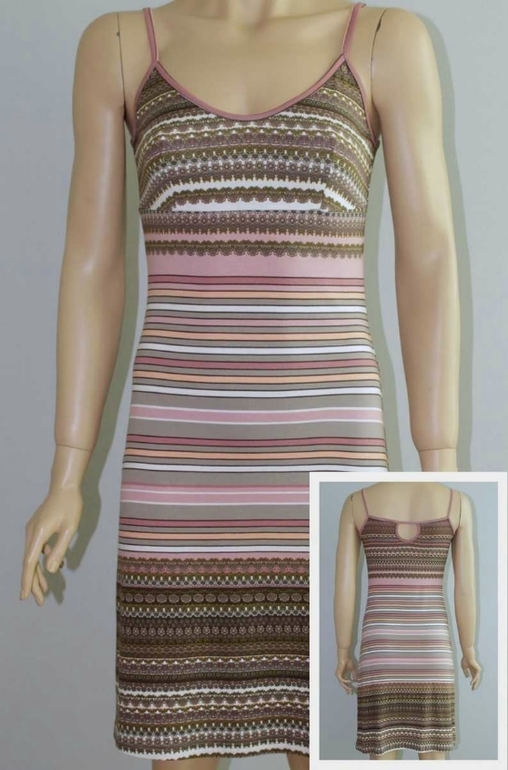 Одежда для дома и спорта. Появились модели для будущих мам.