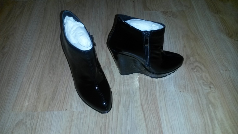 Хвастики обуви MARCO BONNE