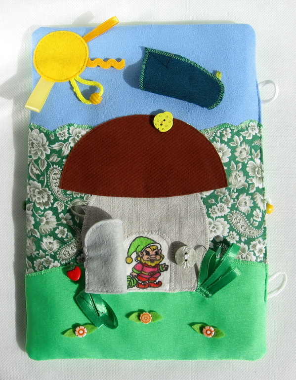 Развивающая книжечка.