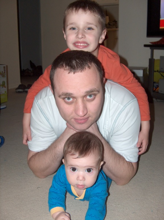 Нам 6 месяцев.