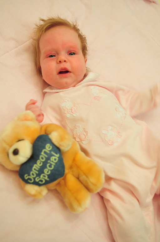 Василисе 2,3 месяца!