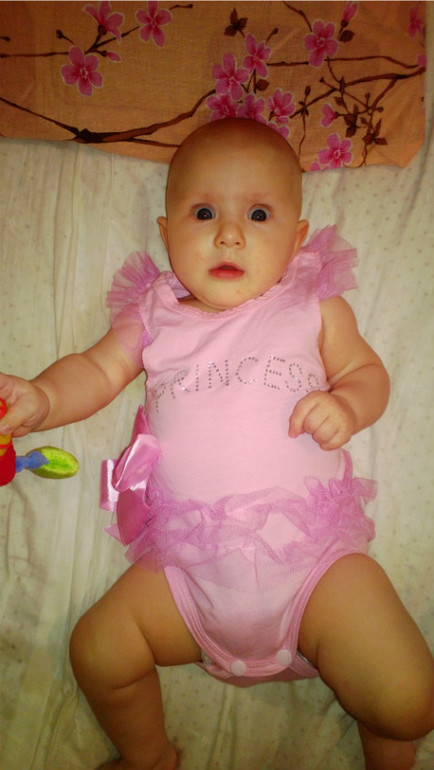 Фотоотчет вкратце от рождения до 5 месяцев))