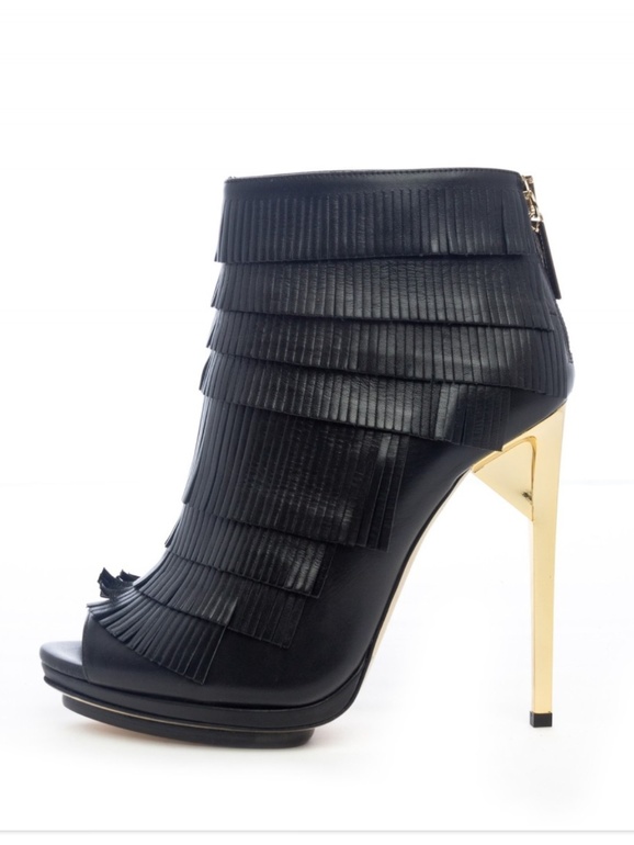 Продам батильоны Elisabetta Franchi.