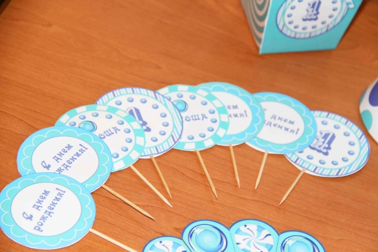 Бирюзовый конфетный набор для мальчика.