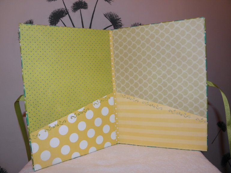 Папочка-обложка для свидетельств о рождении двух деток