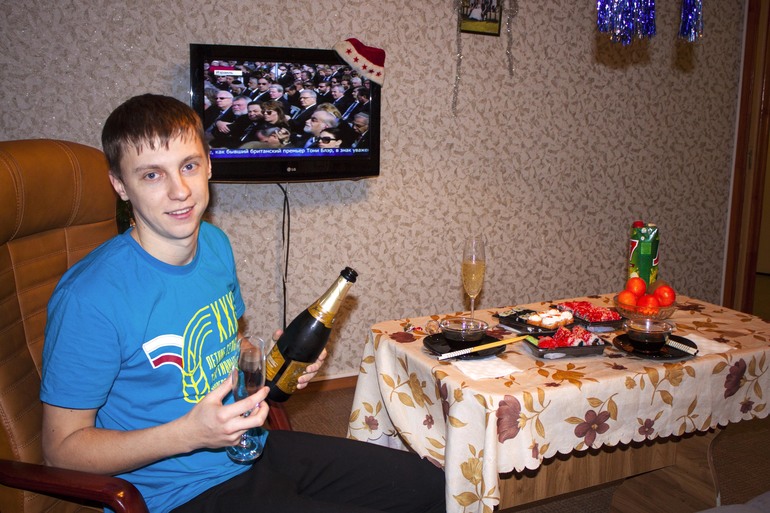 Старый НГ и чуть-чуть шампанского..........