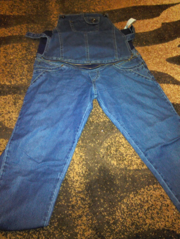 Продам плащ летний и комбез для беременных